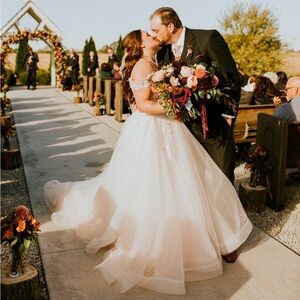 Meet your Posher, Rebecca